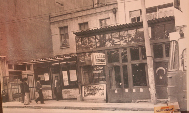 New novel explores Istanbul's Pudding Shop, a historic for travelers